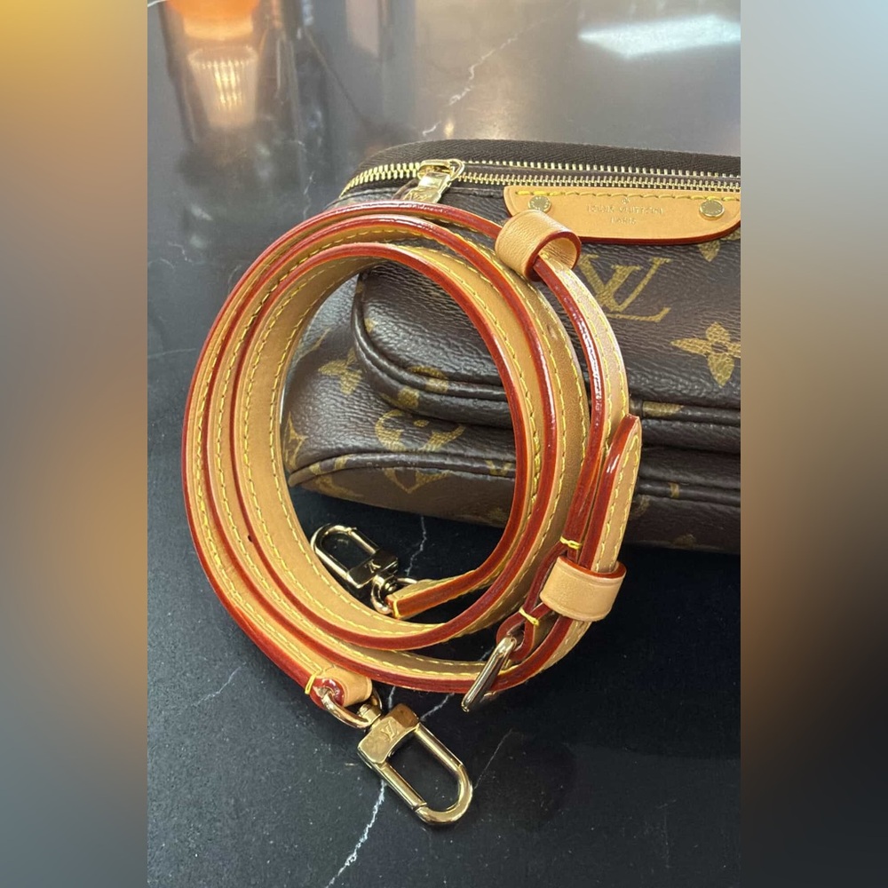 Louis Vuitton Mini Bumbag in Monogram Canvas Retails: $2160 - Picture 11 of 11